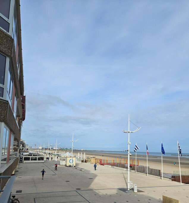 Studio Avec Jardin Rosendael Proche Plage Dunkirk Exterior photo